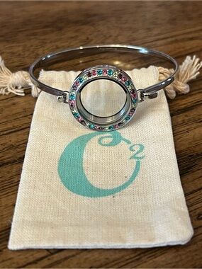Origami Owl Silver-tone Multi-colored Crystal Circle Locket Bangle
